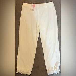 White stretchy pants